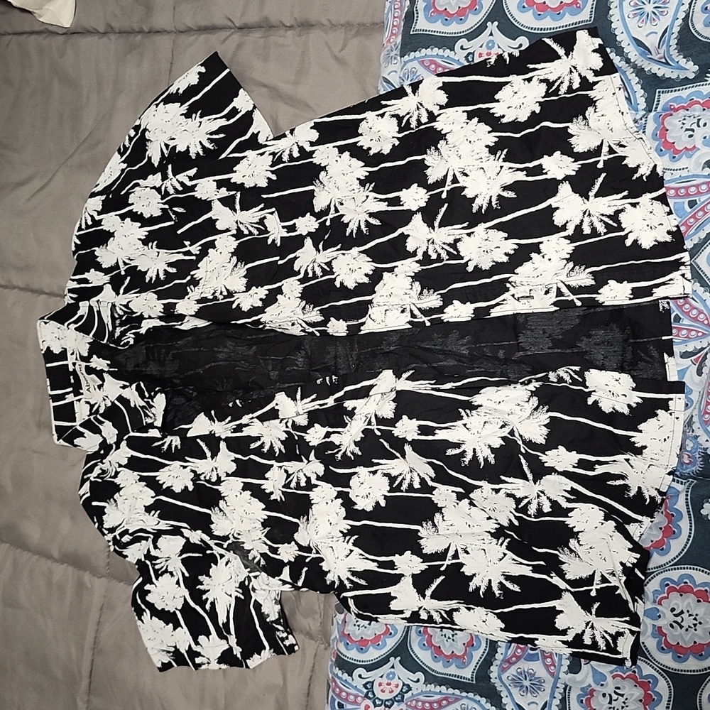 Abound Shirt